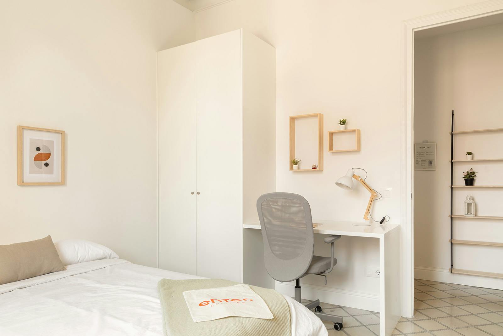 preview gallery tile