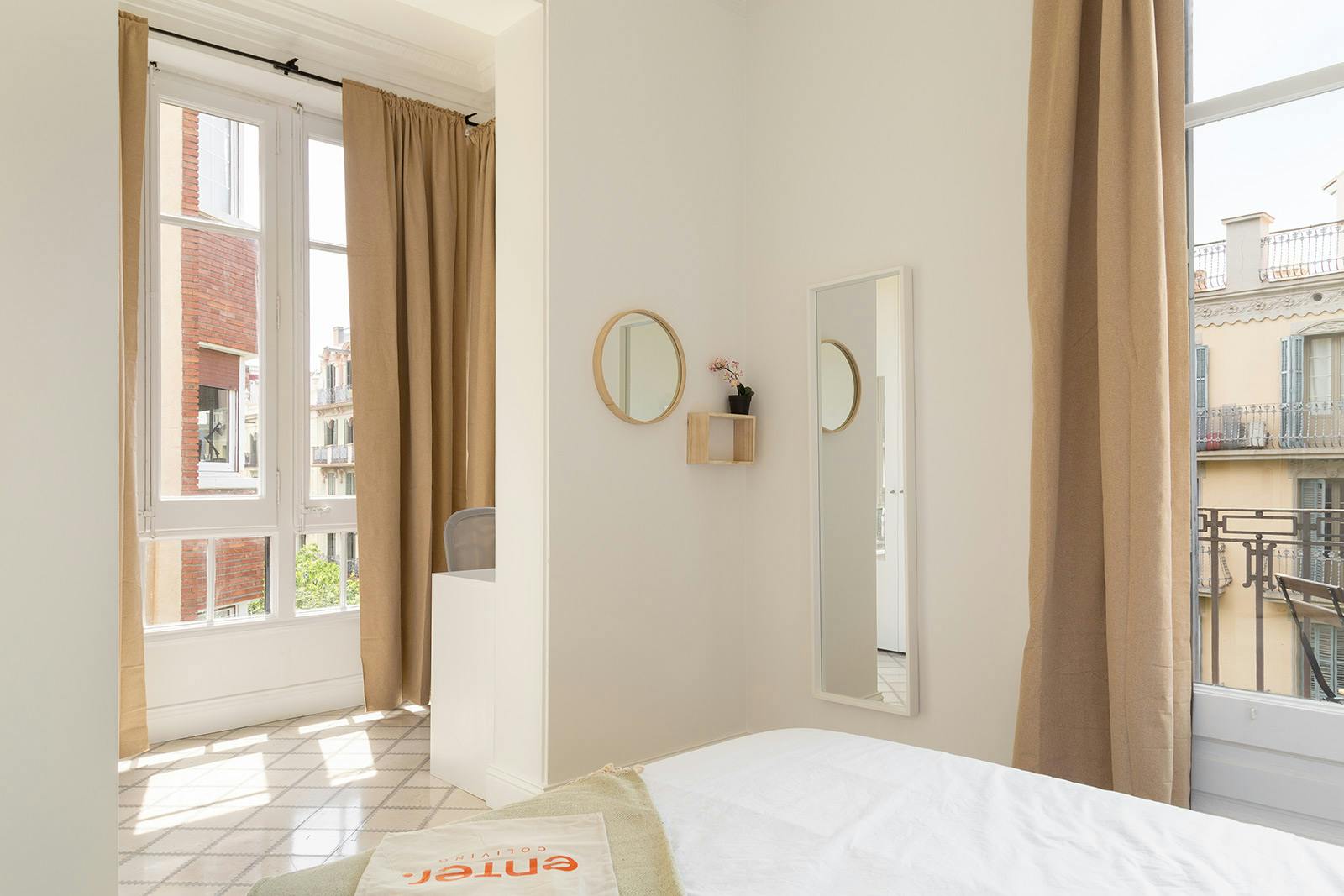 preview gallery tile