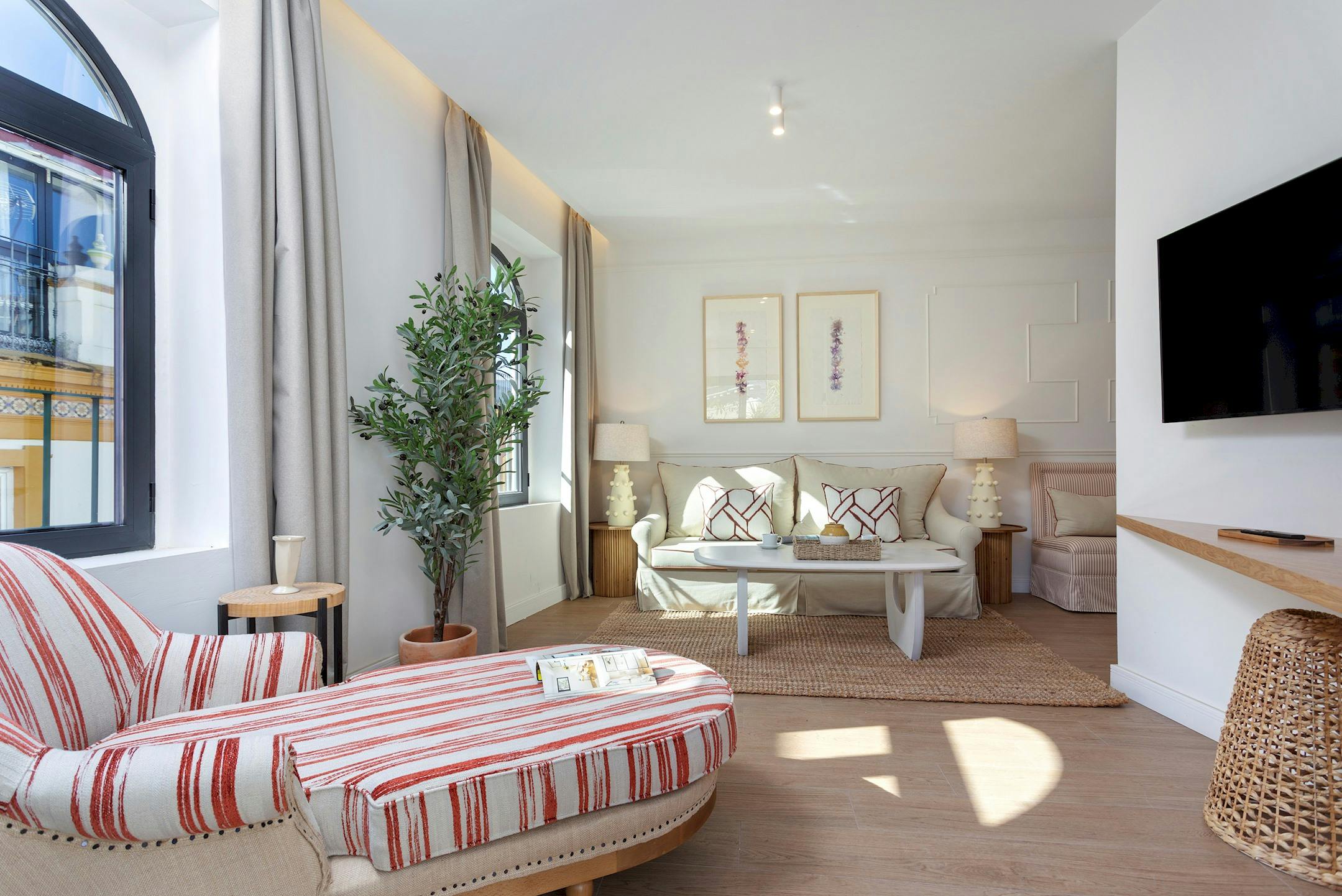 preview gallery tile