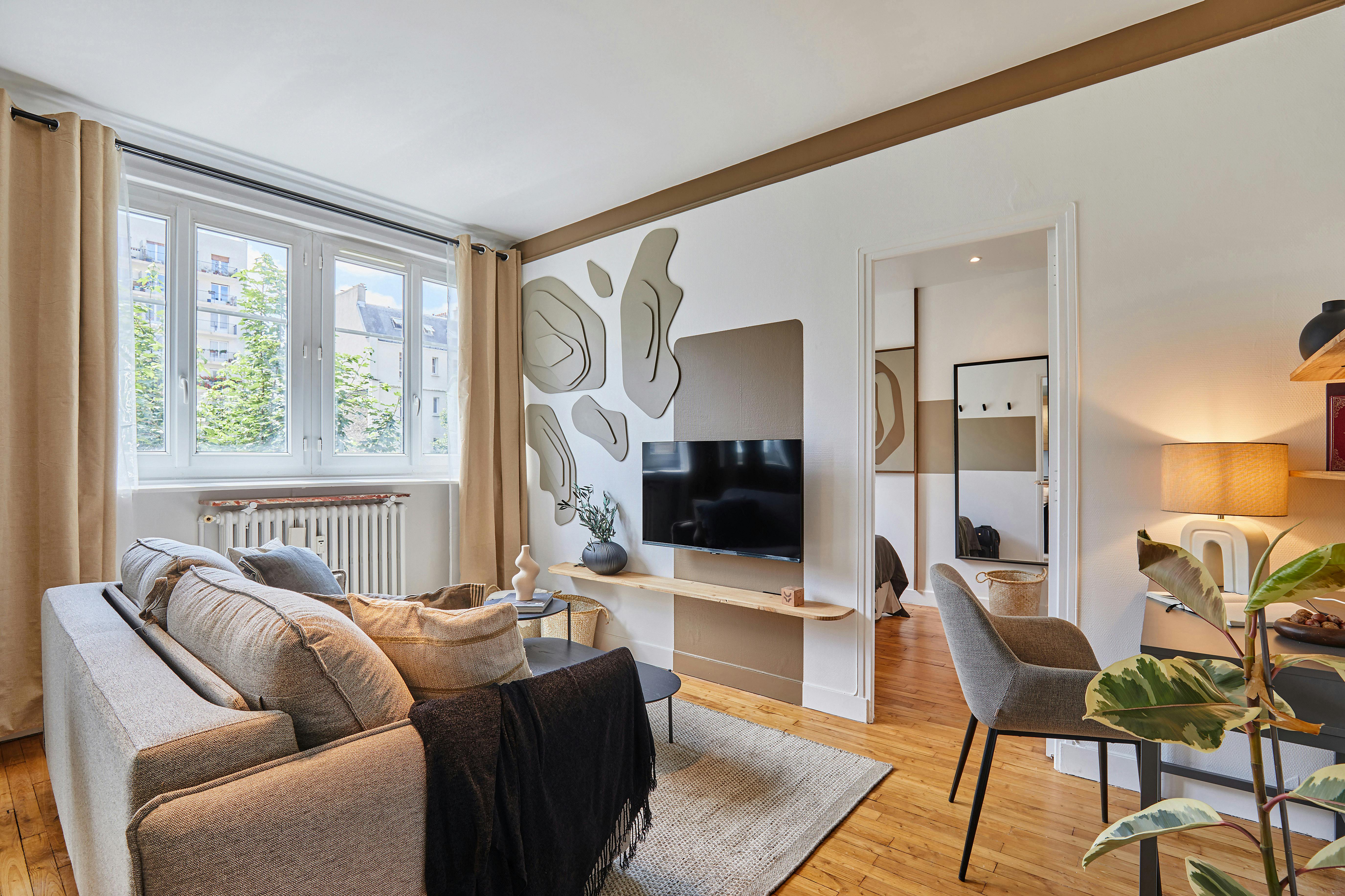 Apartment for rent for €2,534 per month in Paris, Rue Blomet