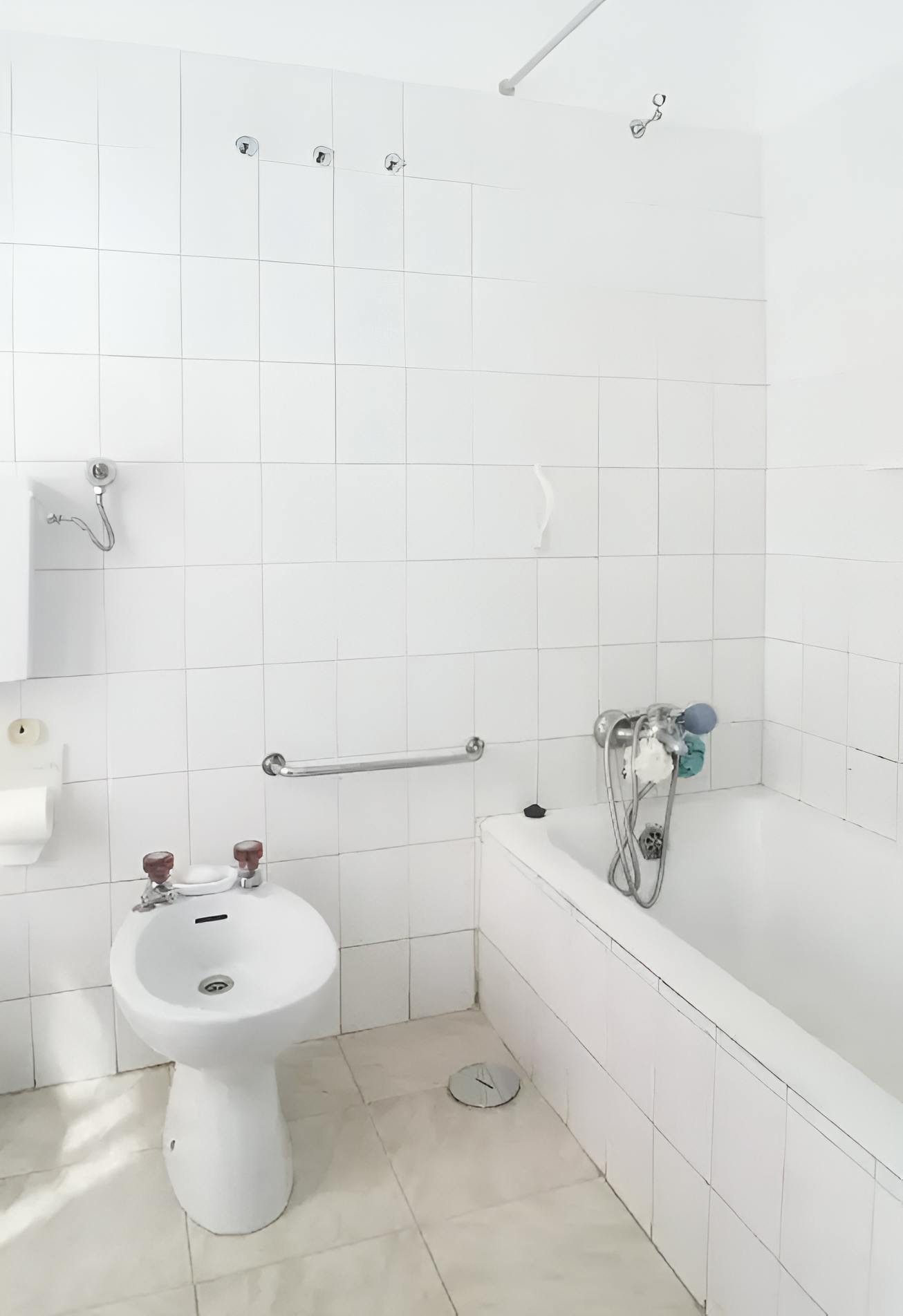 Single room Porto, 1 bed, 10m² — photo 6