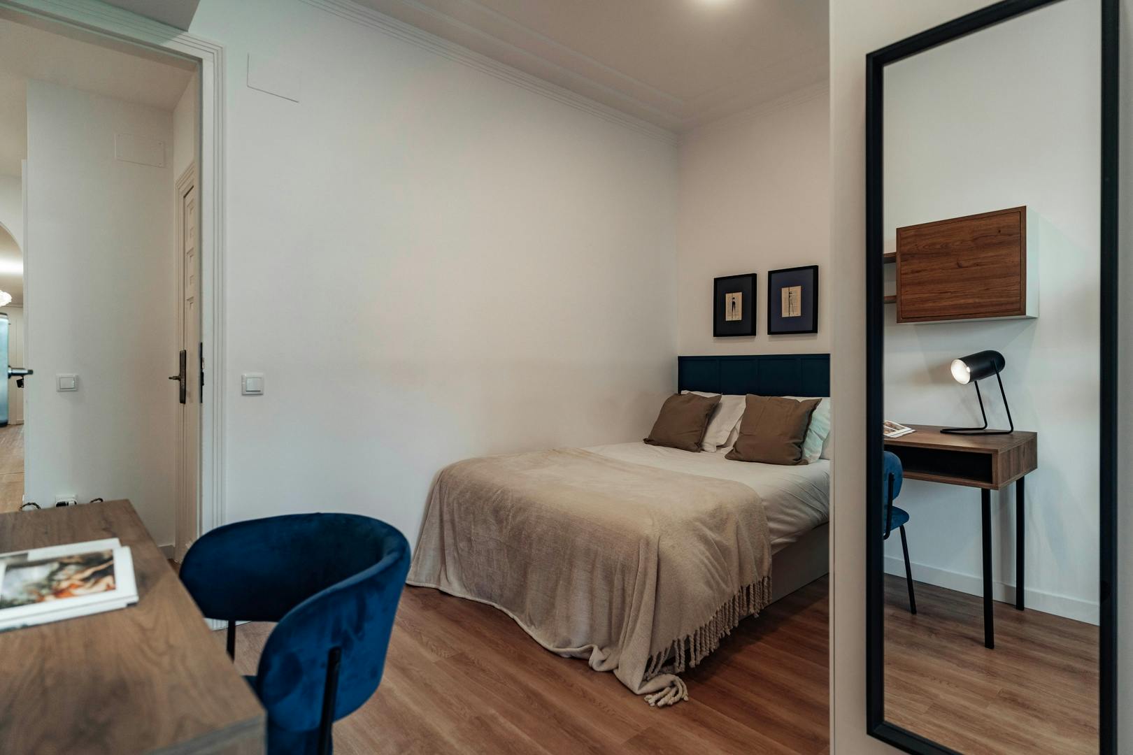 preview gallery tile