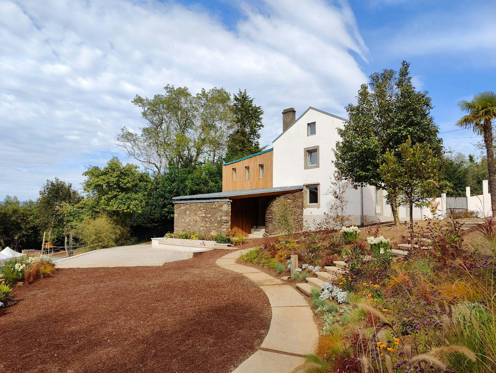 House for rent for €17,000 per month in Pontedeume, Aldea os Loureiros