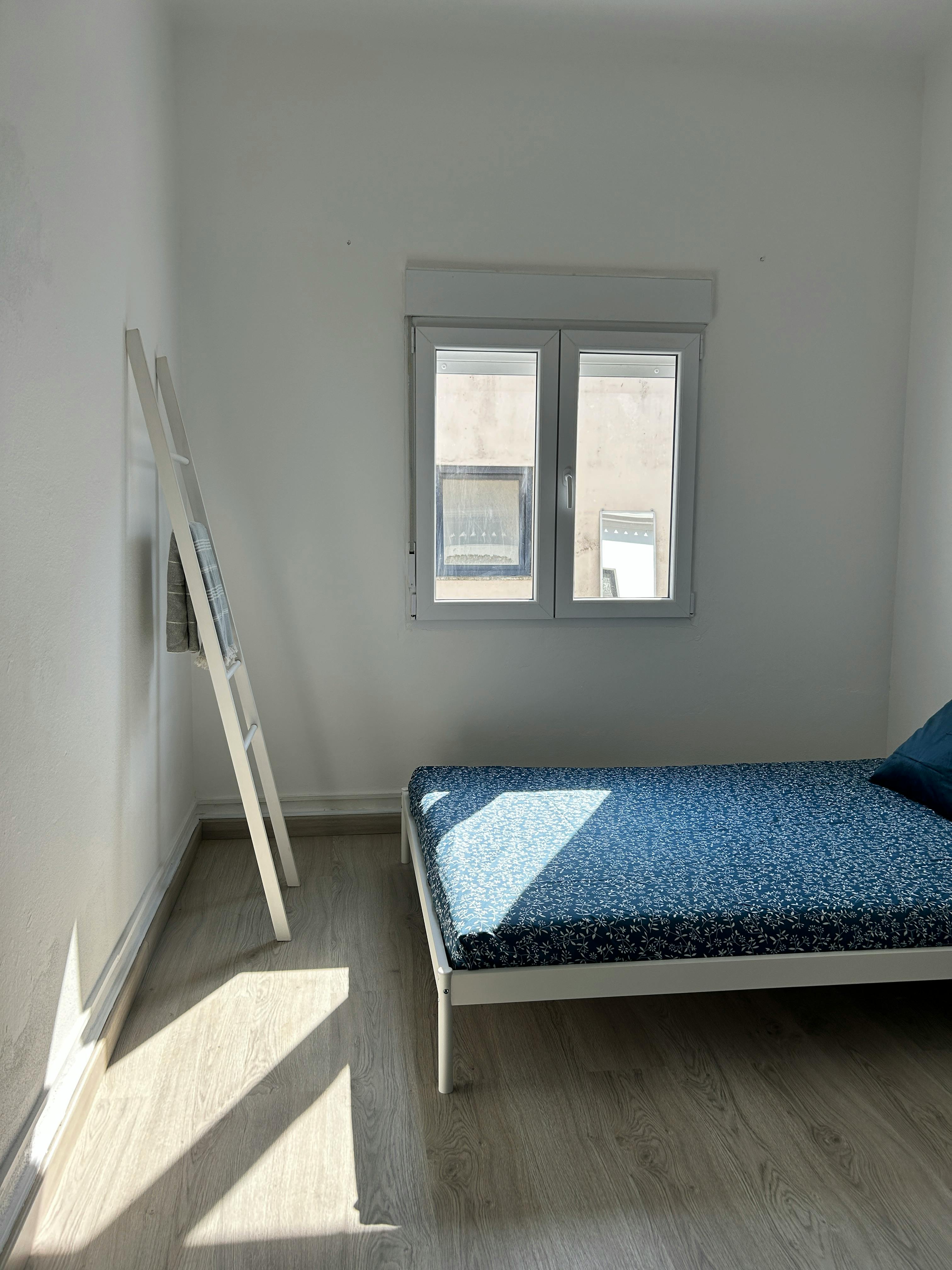 Single room Aveiro, 1 bed, 10m² — photo 6