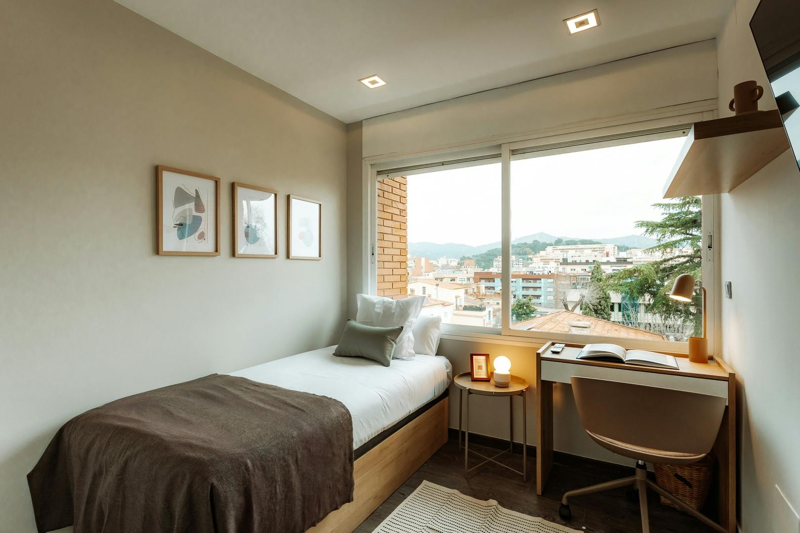 preview gallery tile