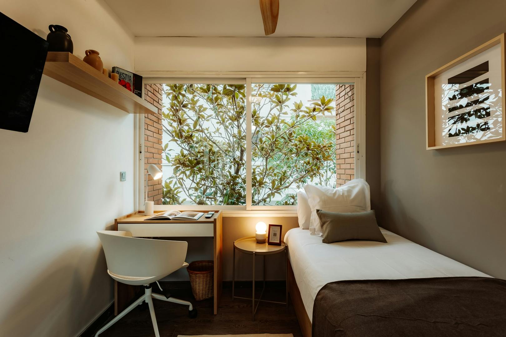 preview gallery tile