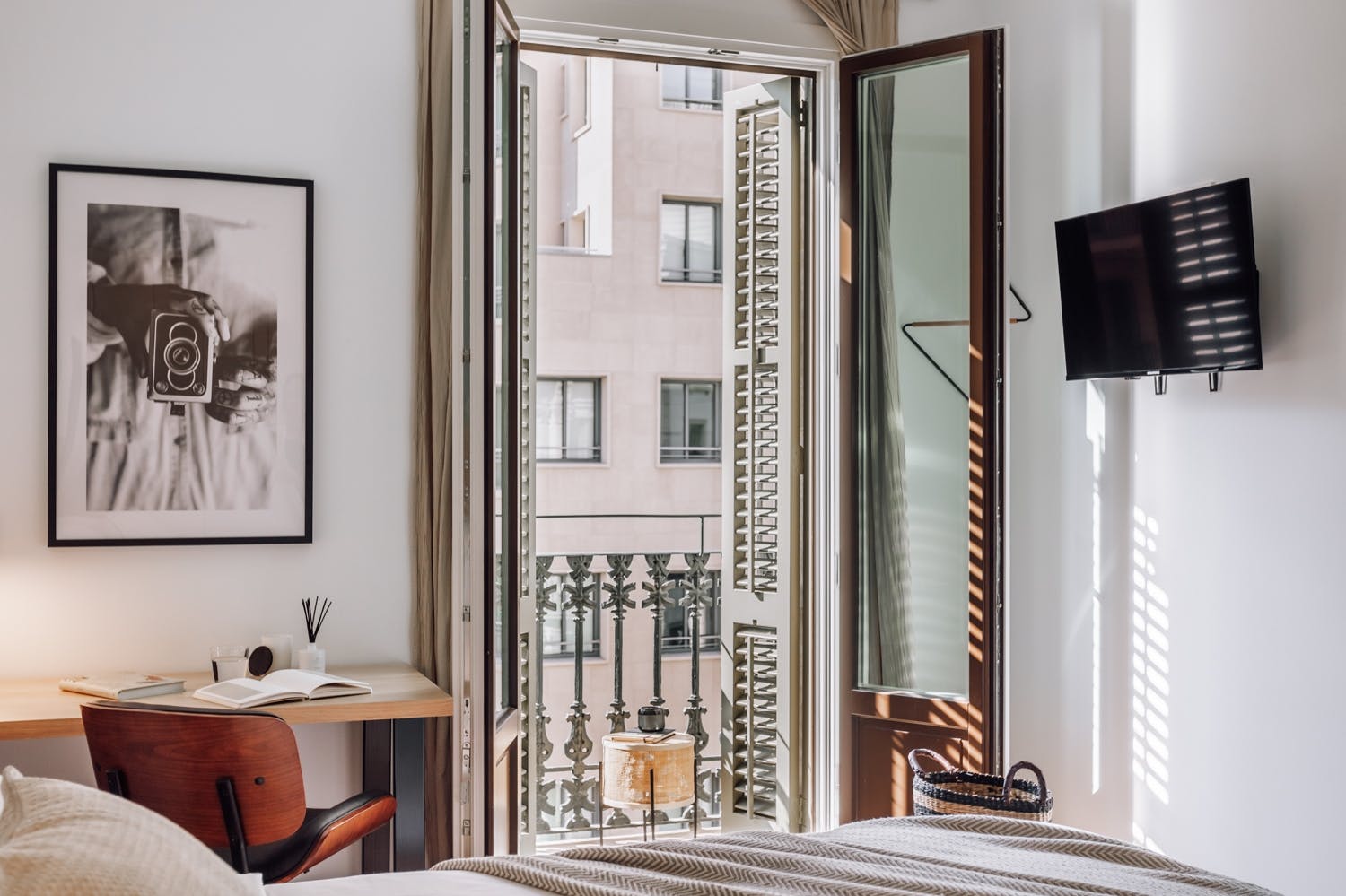 preview gallery tile