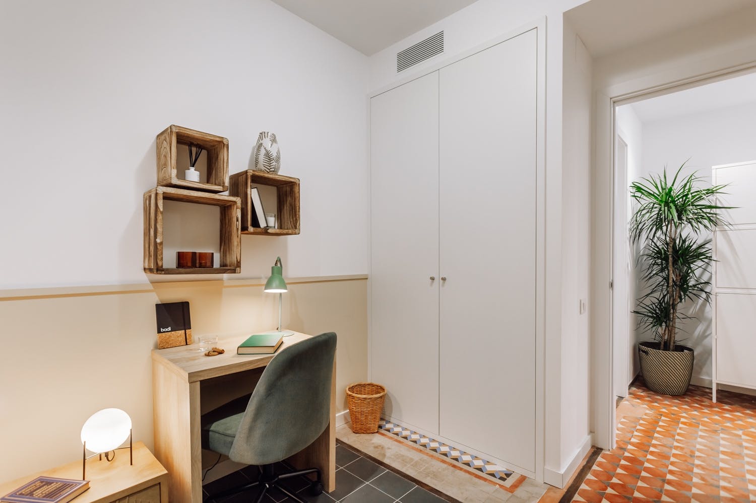 preview gallery tile