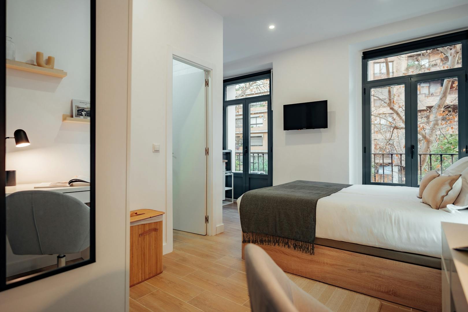 preview gallery tile