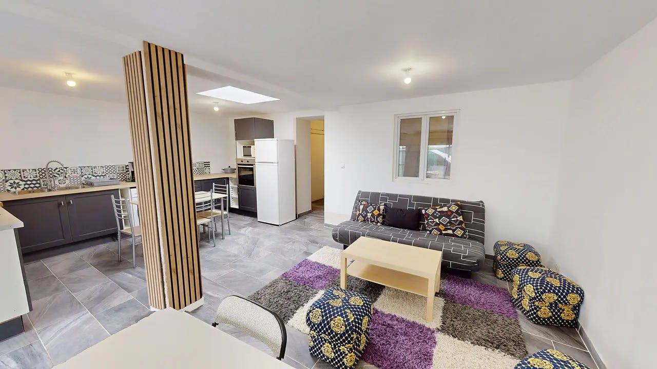 Casa en alquiler por 1986 € al mes en Lille, Rue Joris Karl Huymans