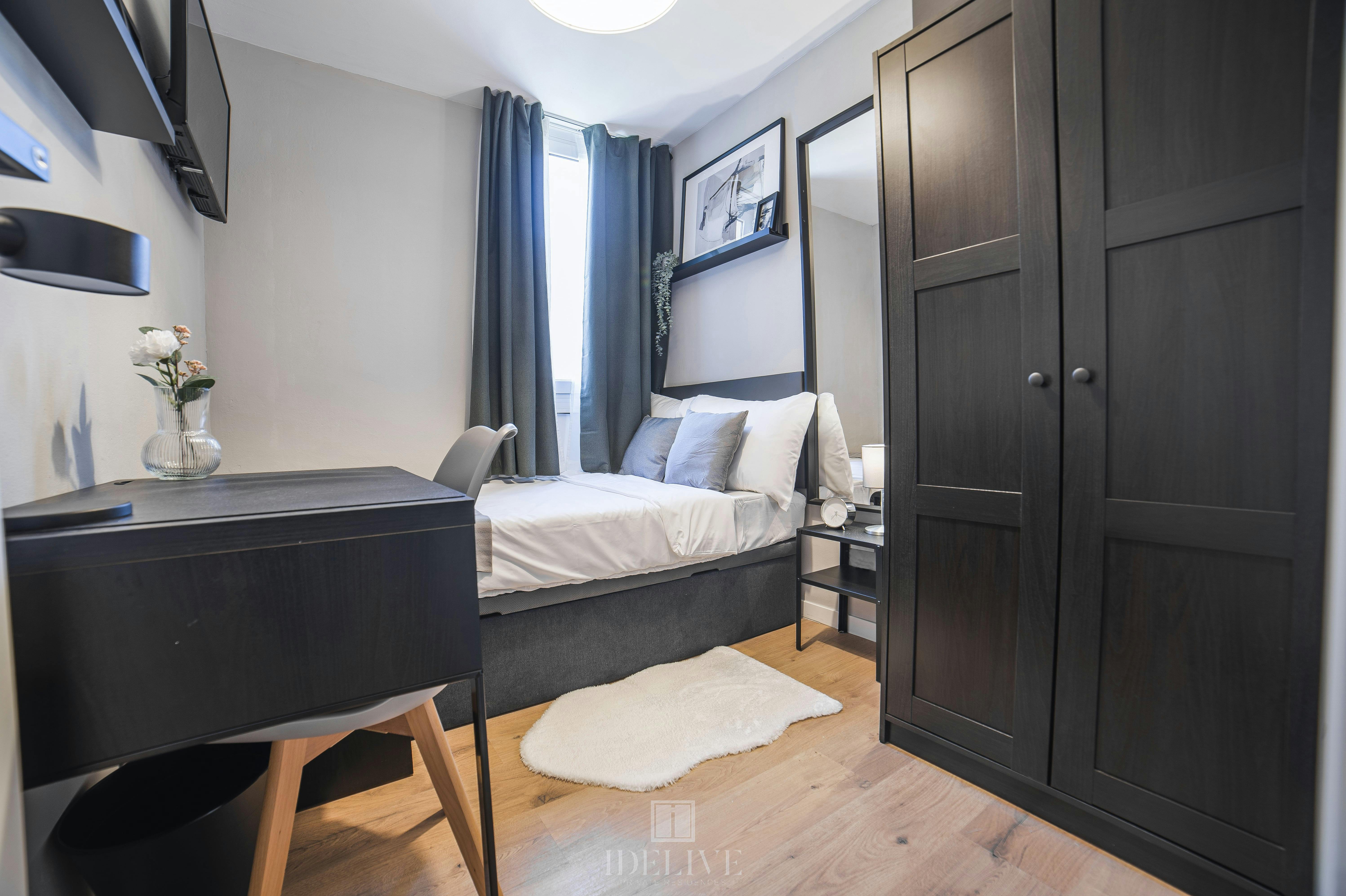 Carrer d'Alfons el Magnànim, Barcelona preview