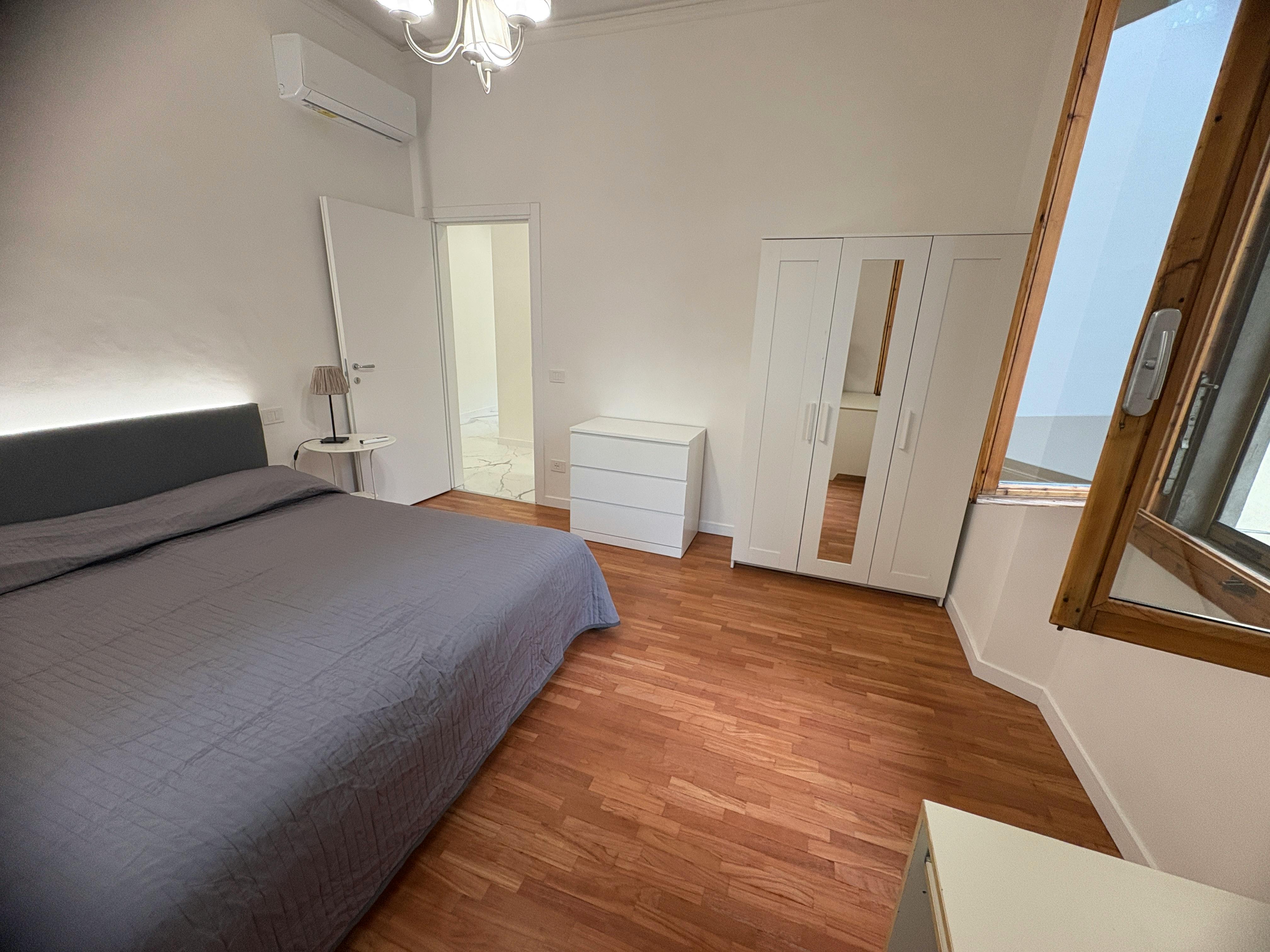 Single room Florence, 1 bed, 21m² — photo 14