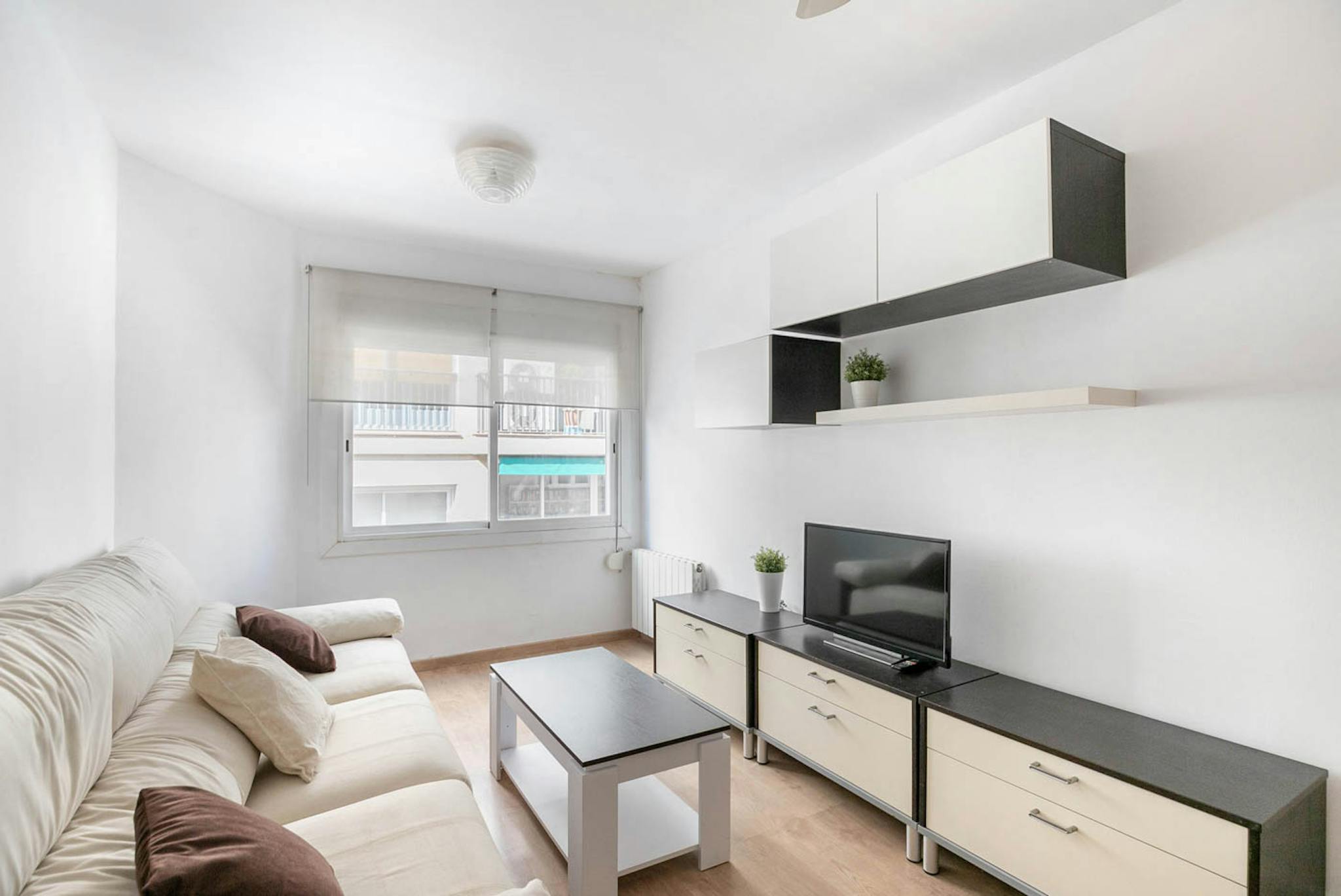 Carrer de Ríos Rosas, Barcelona preview