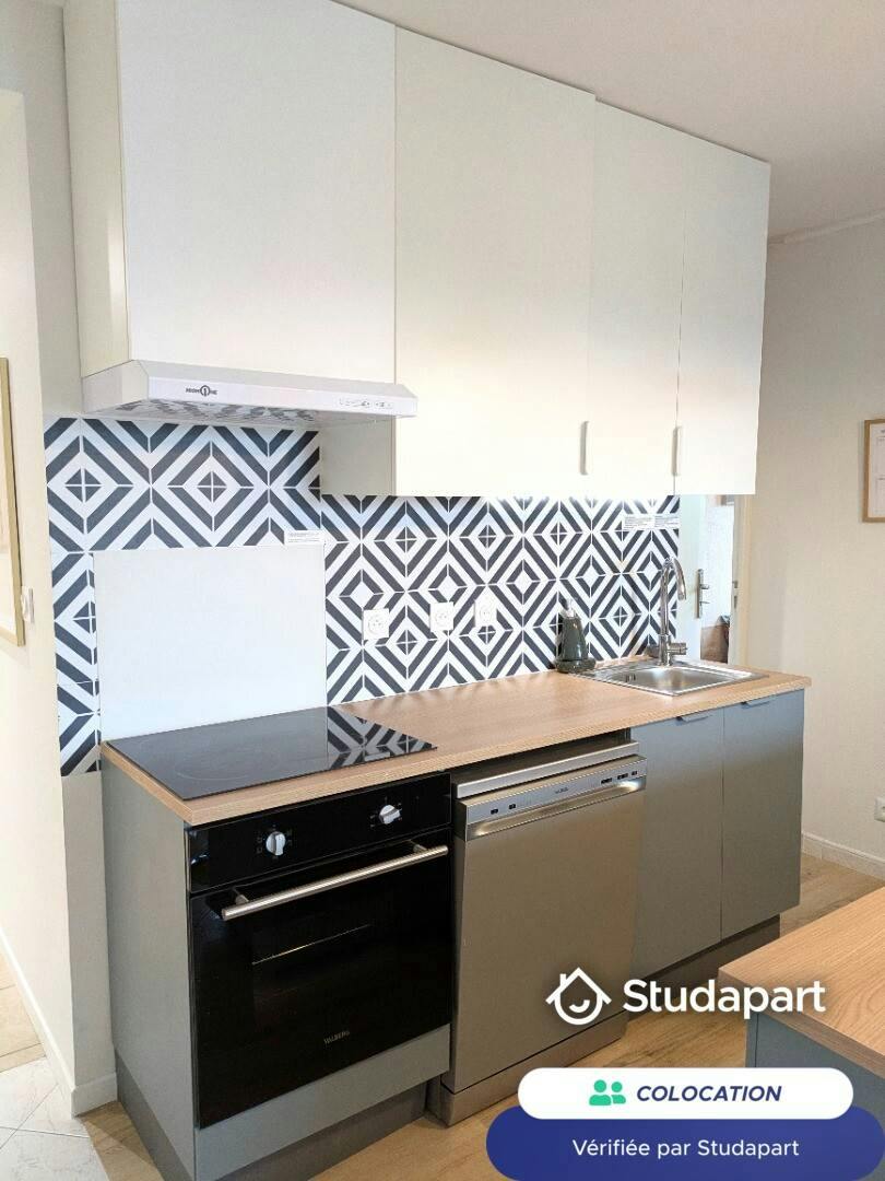 Private room for rent on Route de Seysses, Toulouse - Plus