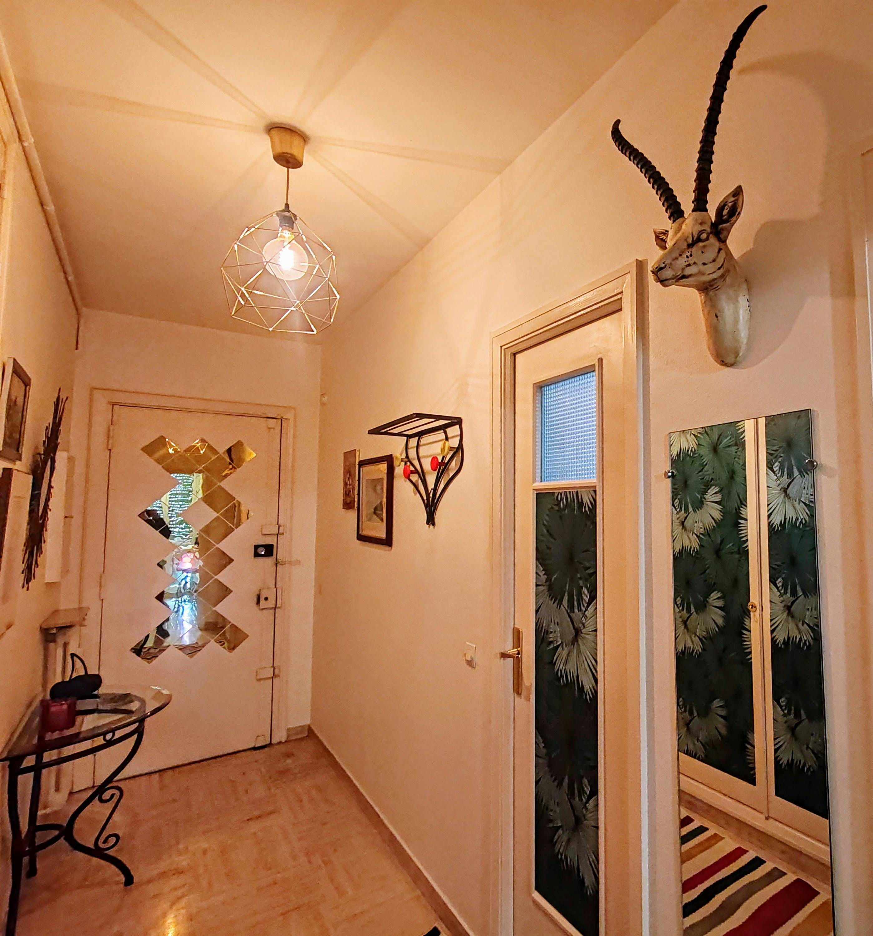 Studio à louer pour 1 200 €/mois à Nice, Rue d'Alsace-Lorraine