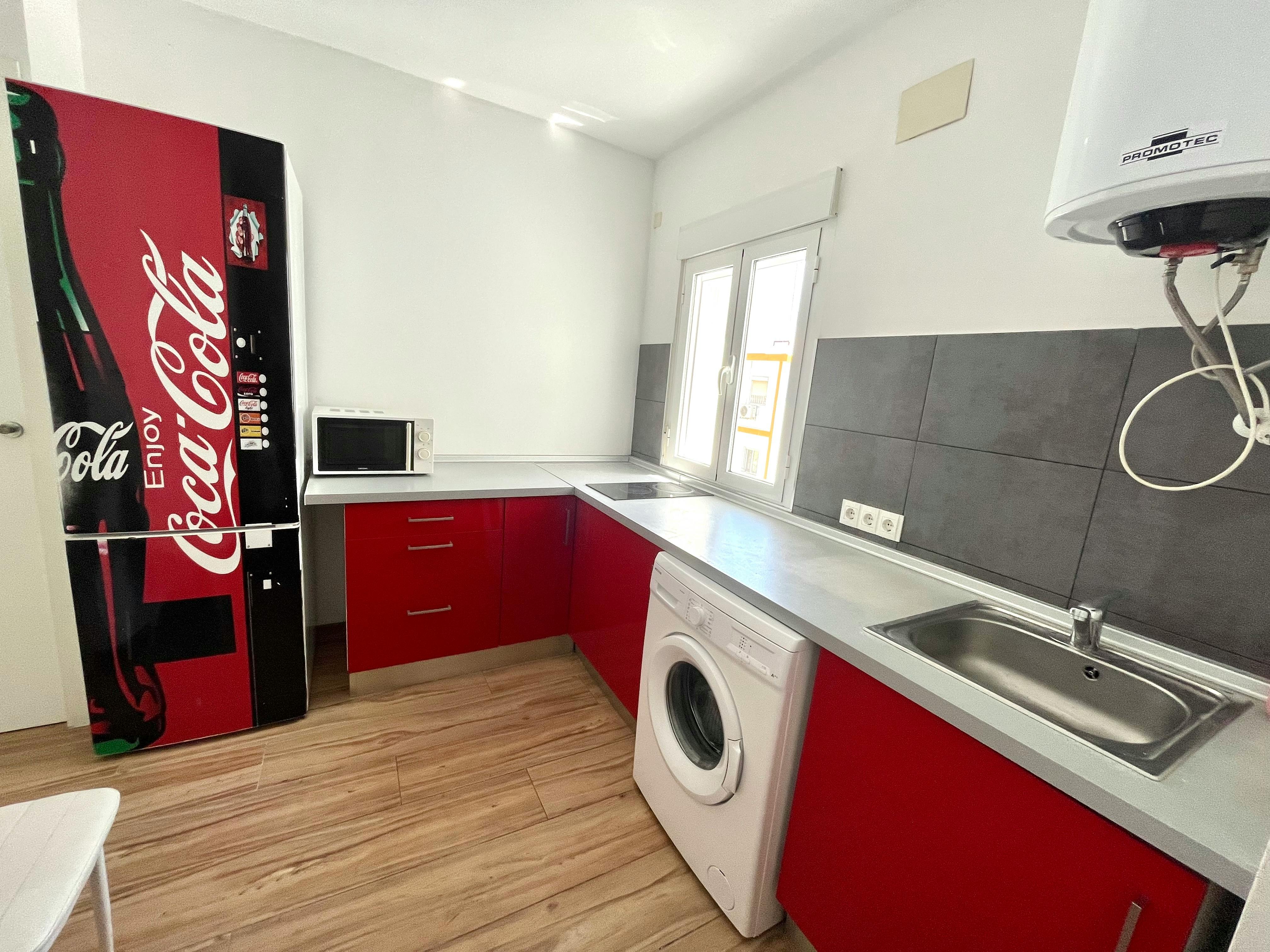 Single room Sevilla, 1 bed, 9m² — photo 4
