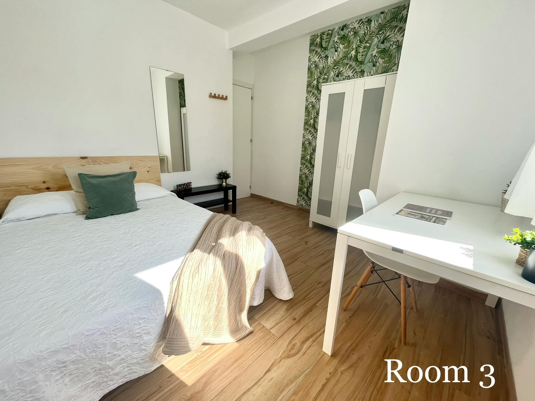 Single room Sevilla, 1 bed, 9m² — photo 1