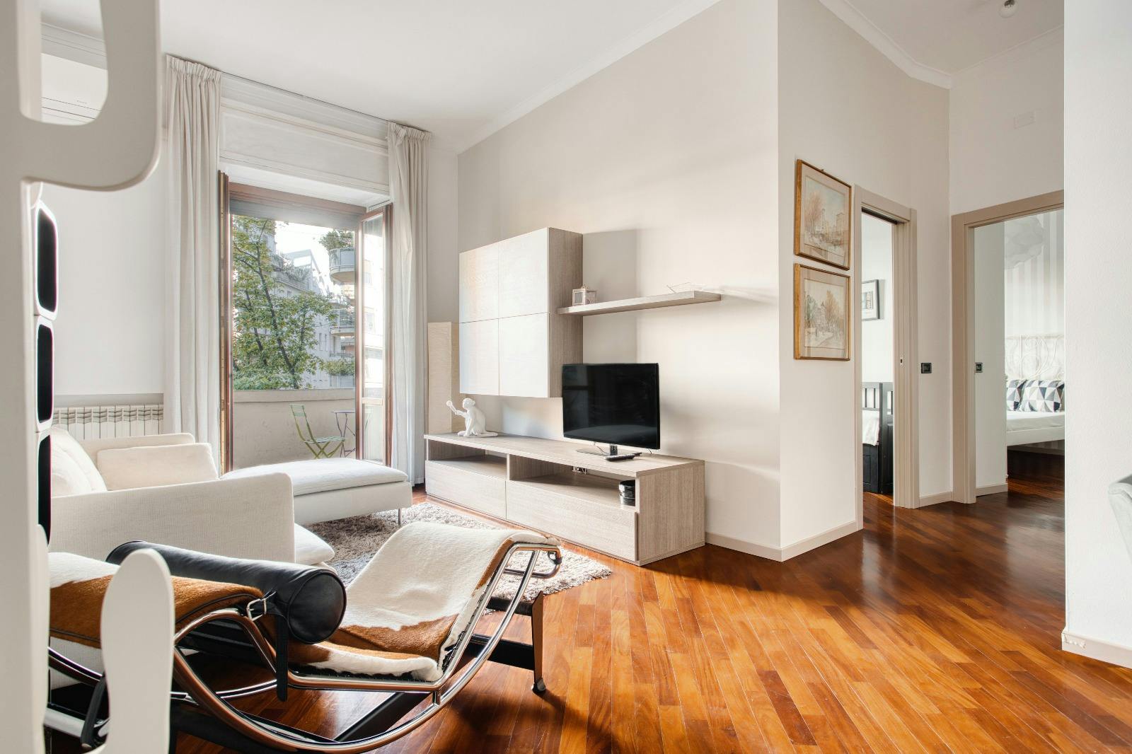 Via Conca del Naviglio, Milan