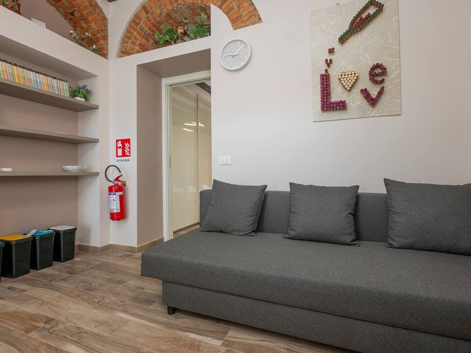 Apartment for rent for €2,000 per month in Milan, Via Carlo Imbonati