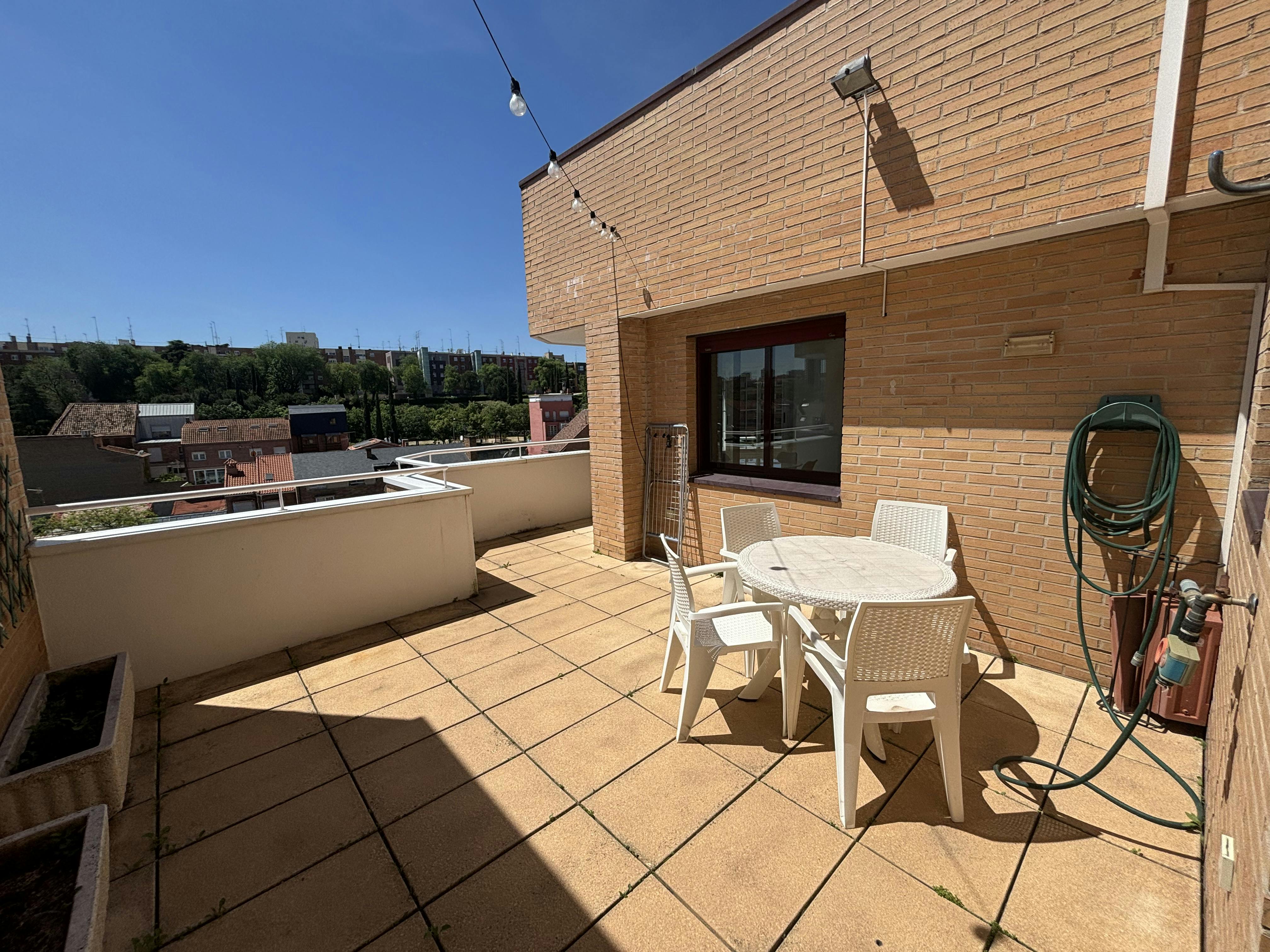 Calle Doroteo Benache, Madrid Madrid