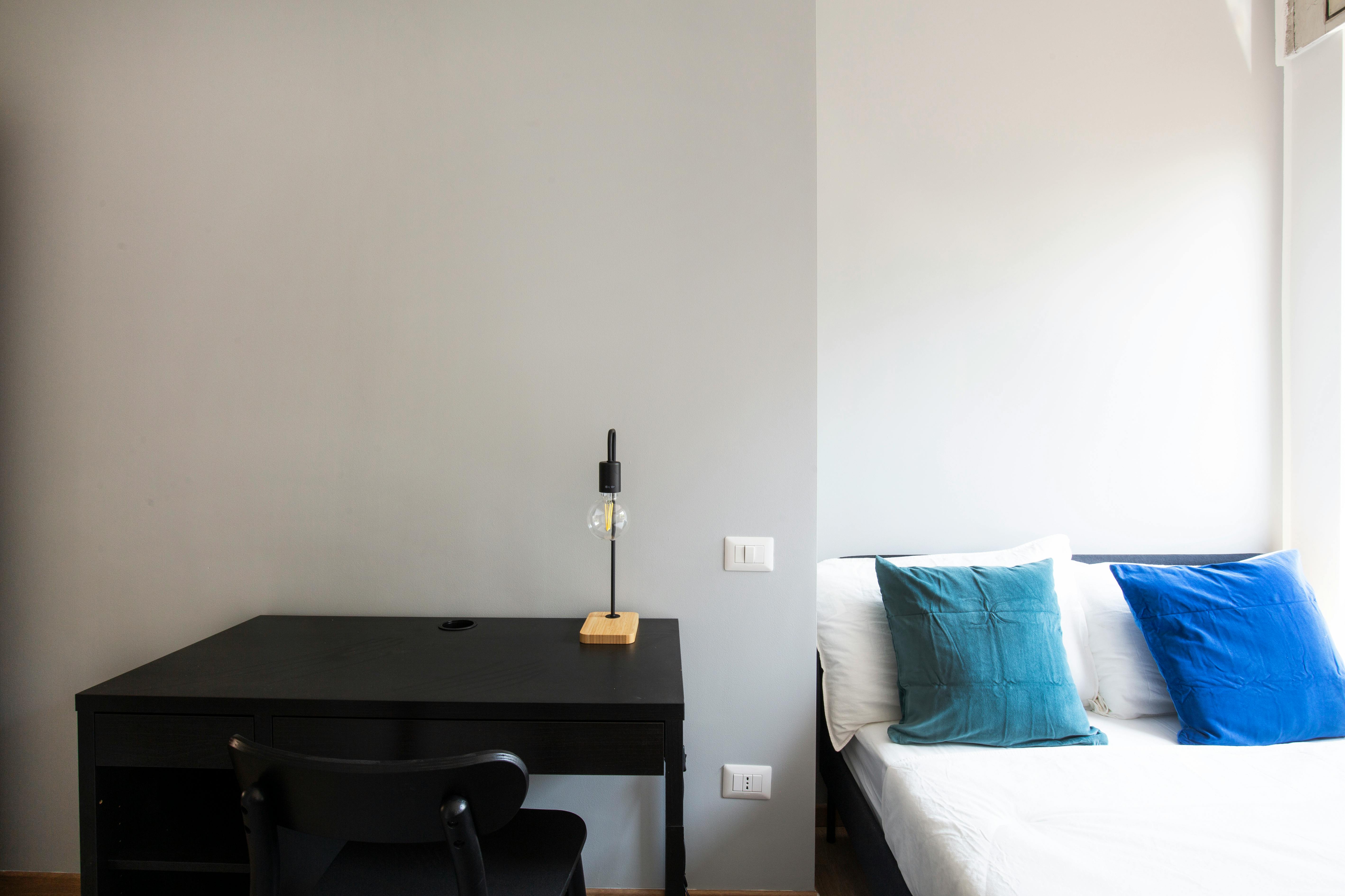 Private room for rent for €580 per month in Milan, Via Carlo Marx