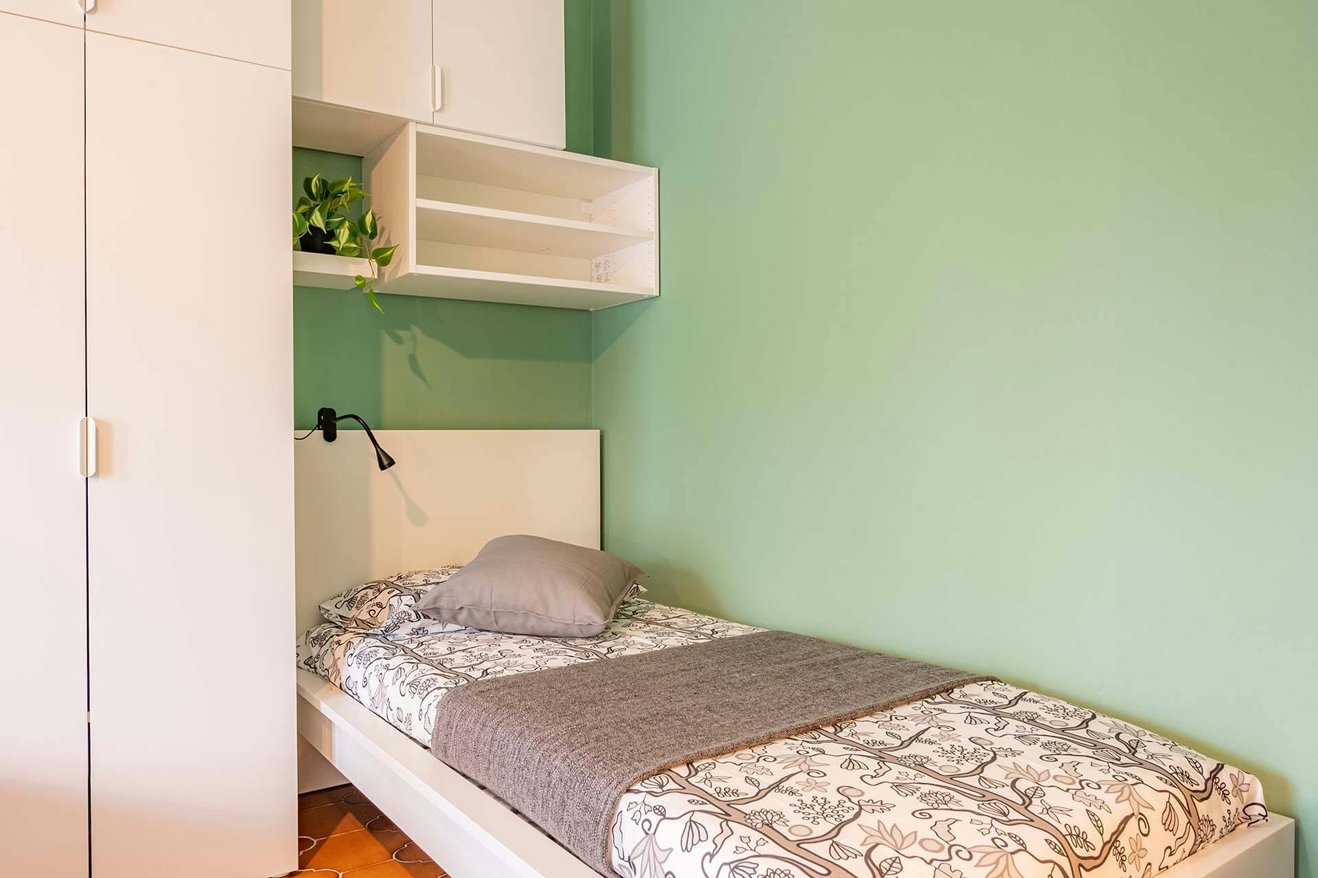 Largo Camillo Caccia Dominioni, Milan