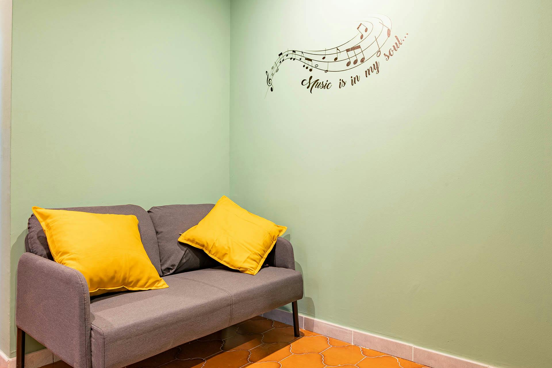Double room Milan, 1 bed, 16m² — photo 8