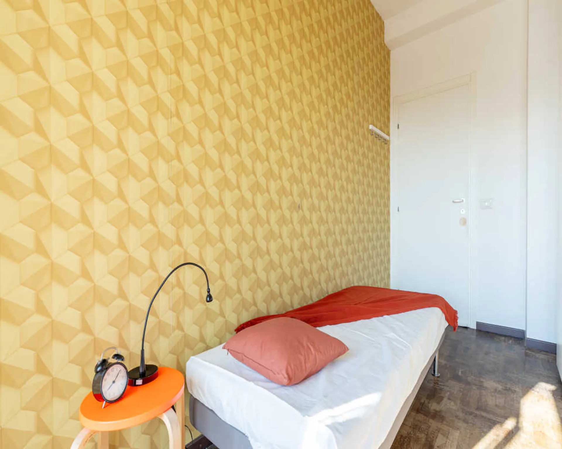 Via Zante, Milan preview