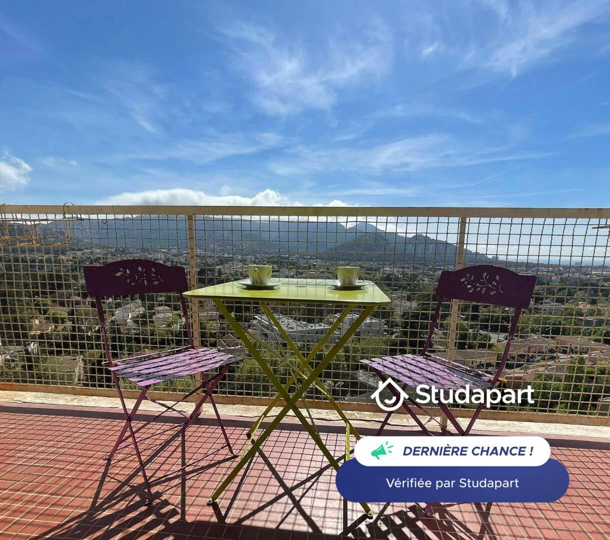 Apartamento para alugar por € 1.280 por mês em Marseille, Boulevard du Maréchal Koenig