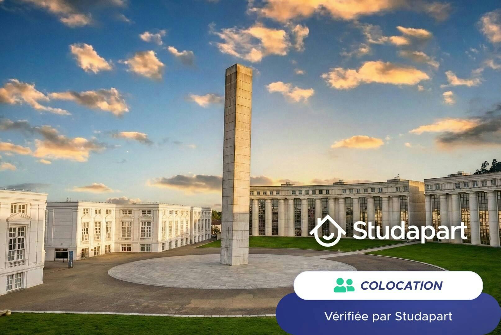 Private room for rent for €490 per month in Cergy, Place des Colonnes Hubert Renaud
