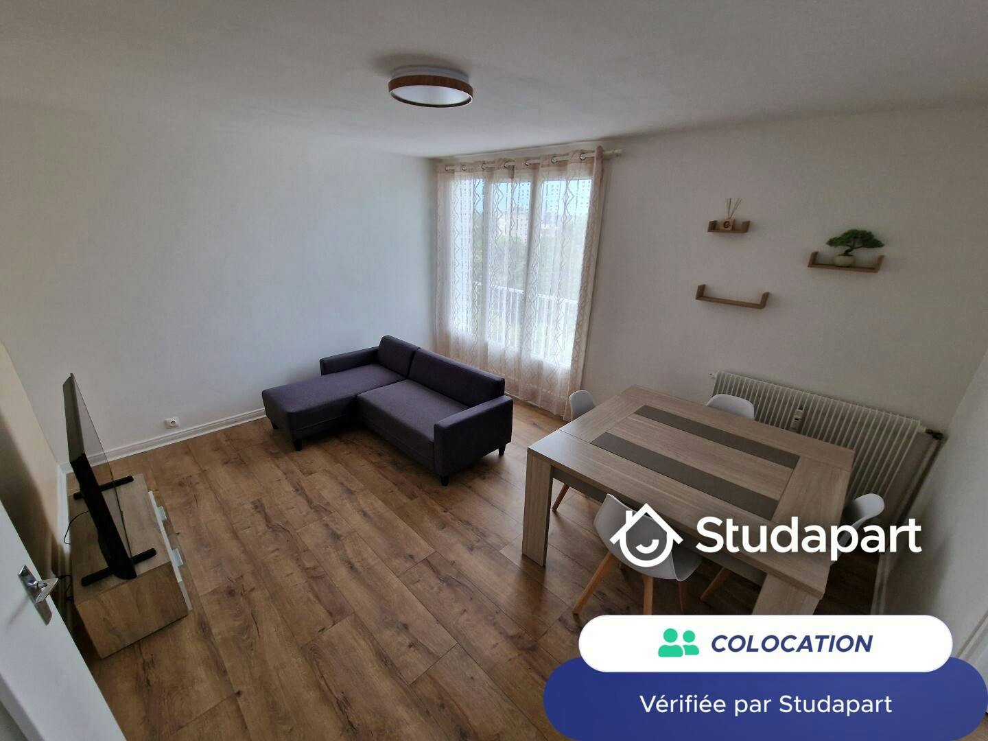 Private room for rent for €375 per month in Troyes, Avenue Edouard Herriot