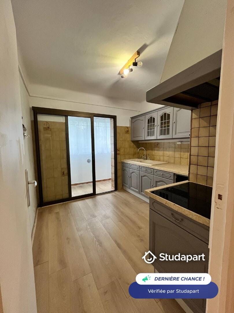 Appartement – Marseille, Saint-Jean-du-Désert, 11e Arrondissement - Plus