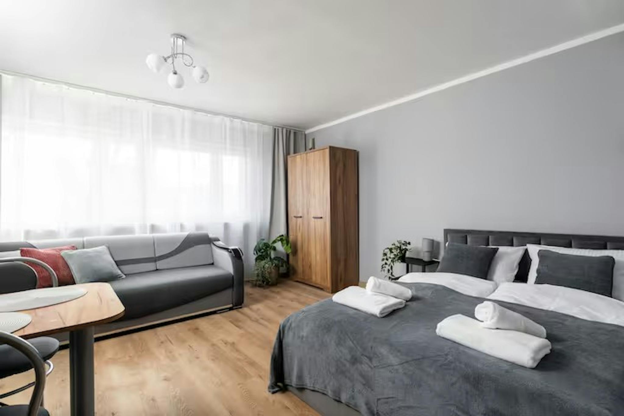 Władysława Broniewskiego, Warsaw preview