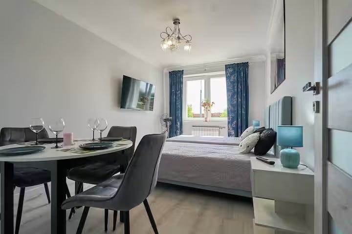 Mieszkanie do wynajęcia za 1650 € miesięcznie w mieście Poznań, Zgoda