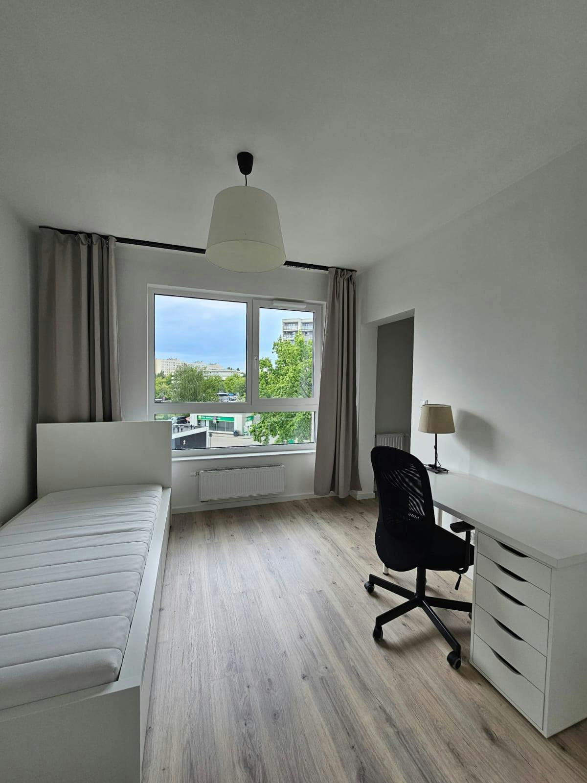 Private room for rent for PLN 1,340 per month in Kraków, Prandoty