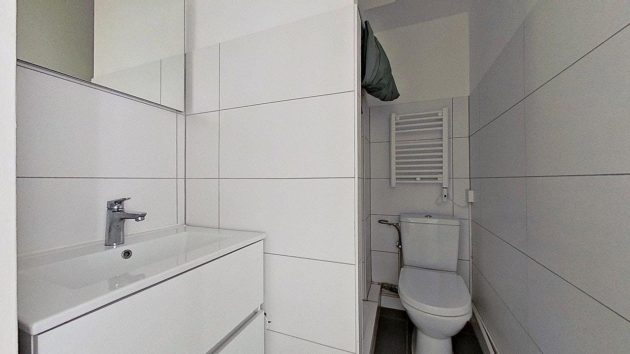 Apartment Strasbourg, 1 bed, 12m² — photo 1