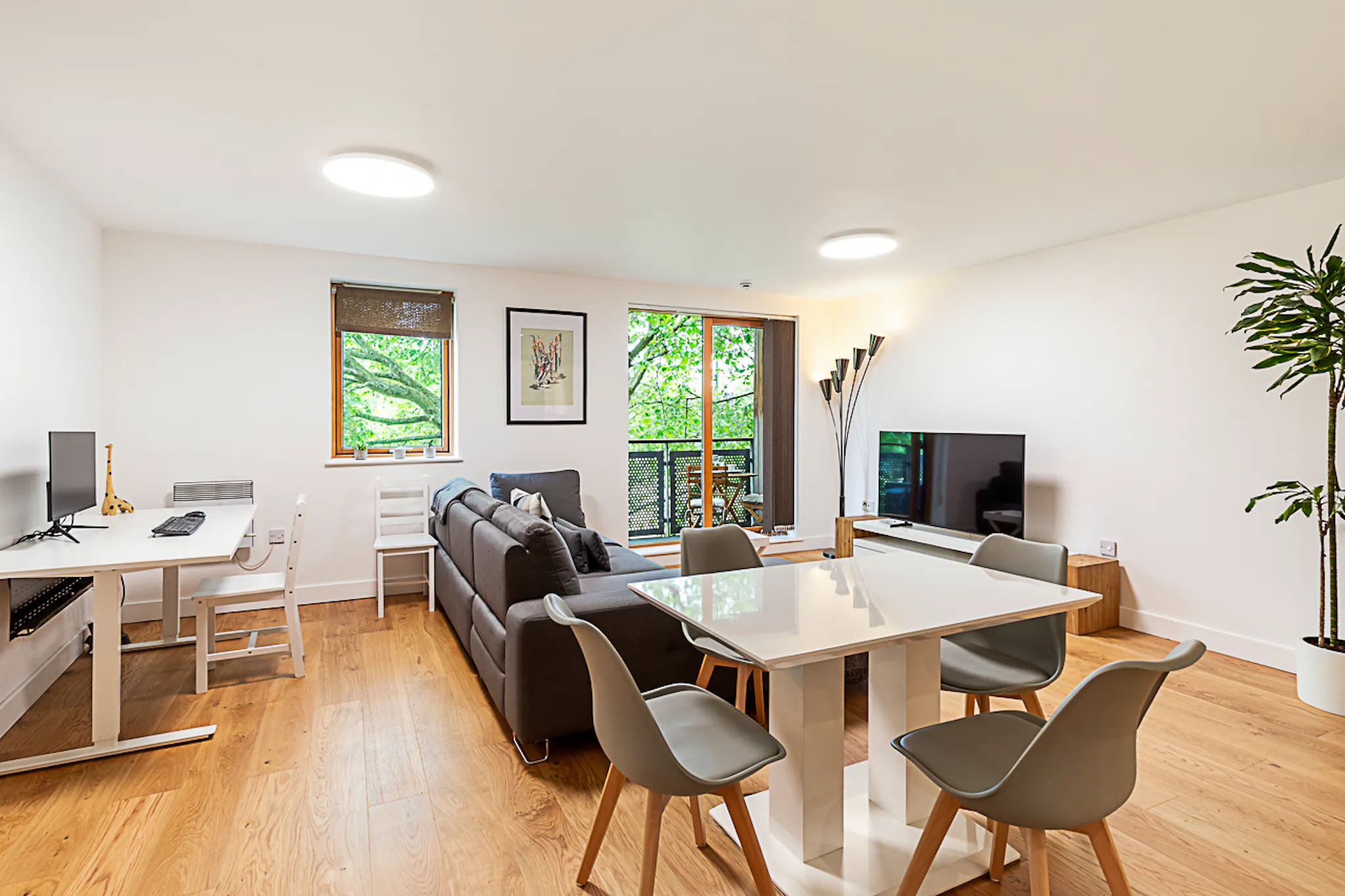 Meath Crescent, London preview