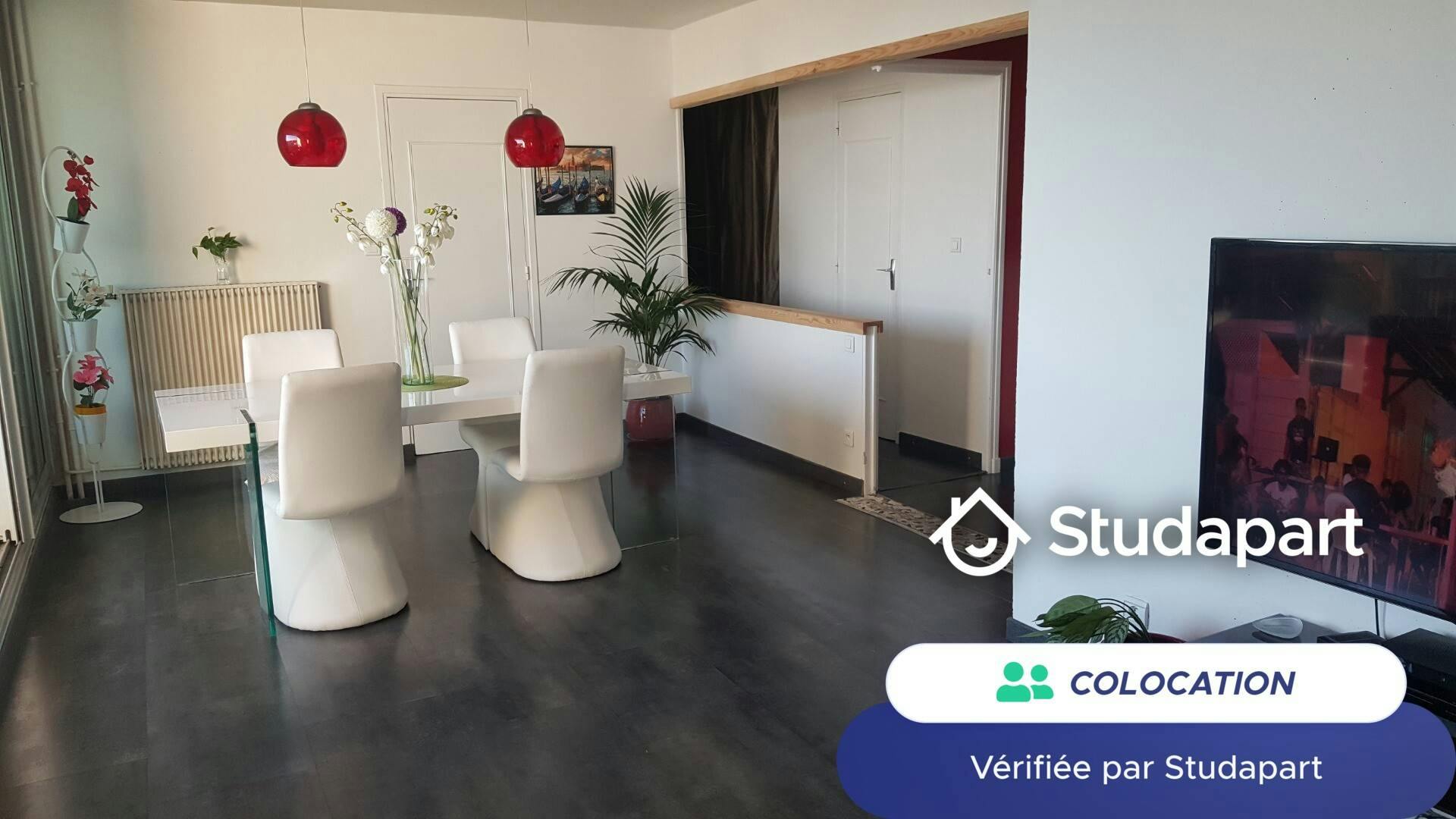 Private room for rent on Rue Georges Bernanos, Toulouse