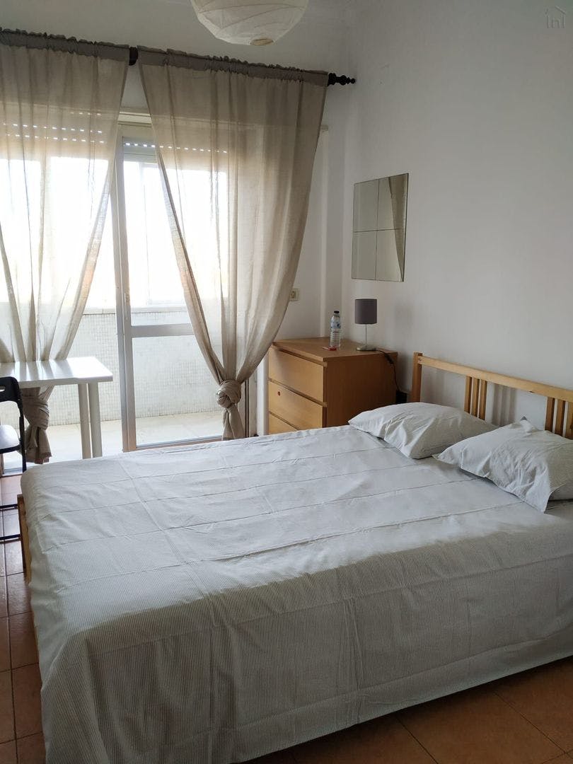 Single room Lisbon, 1 bed, 10m² — photo 2