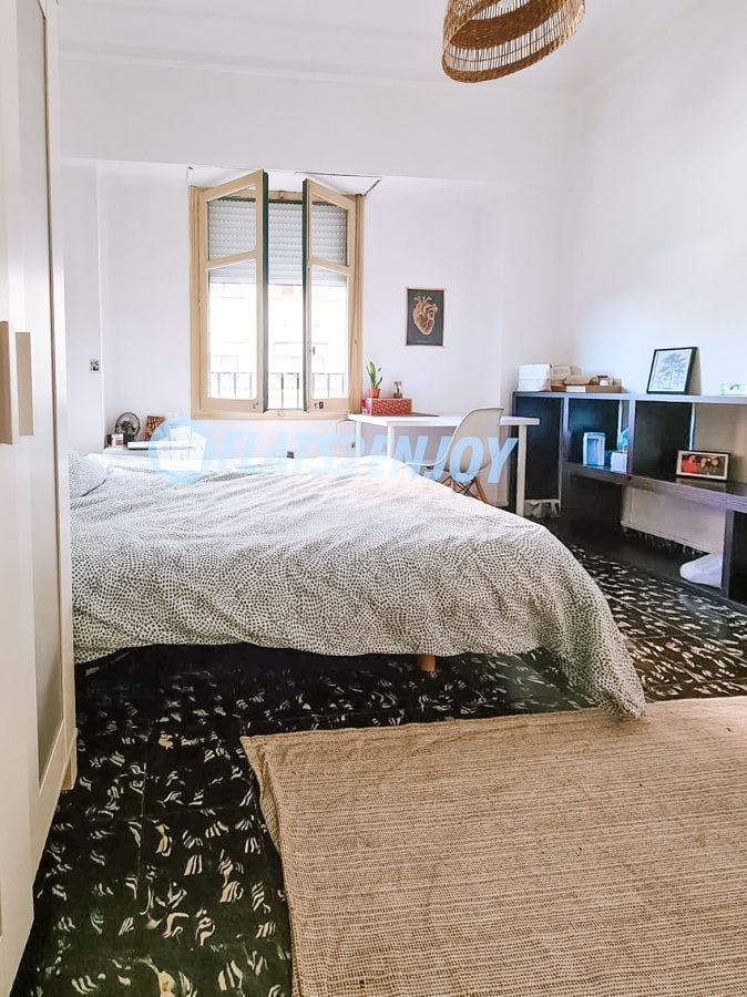 Carrer del Pintor Gisbert, Valencia preview