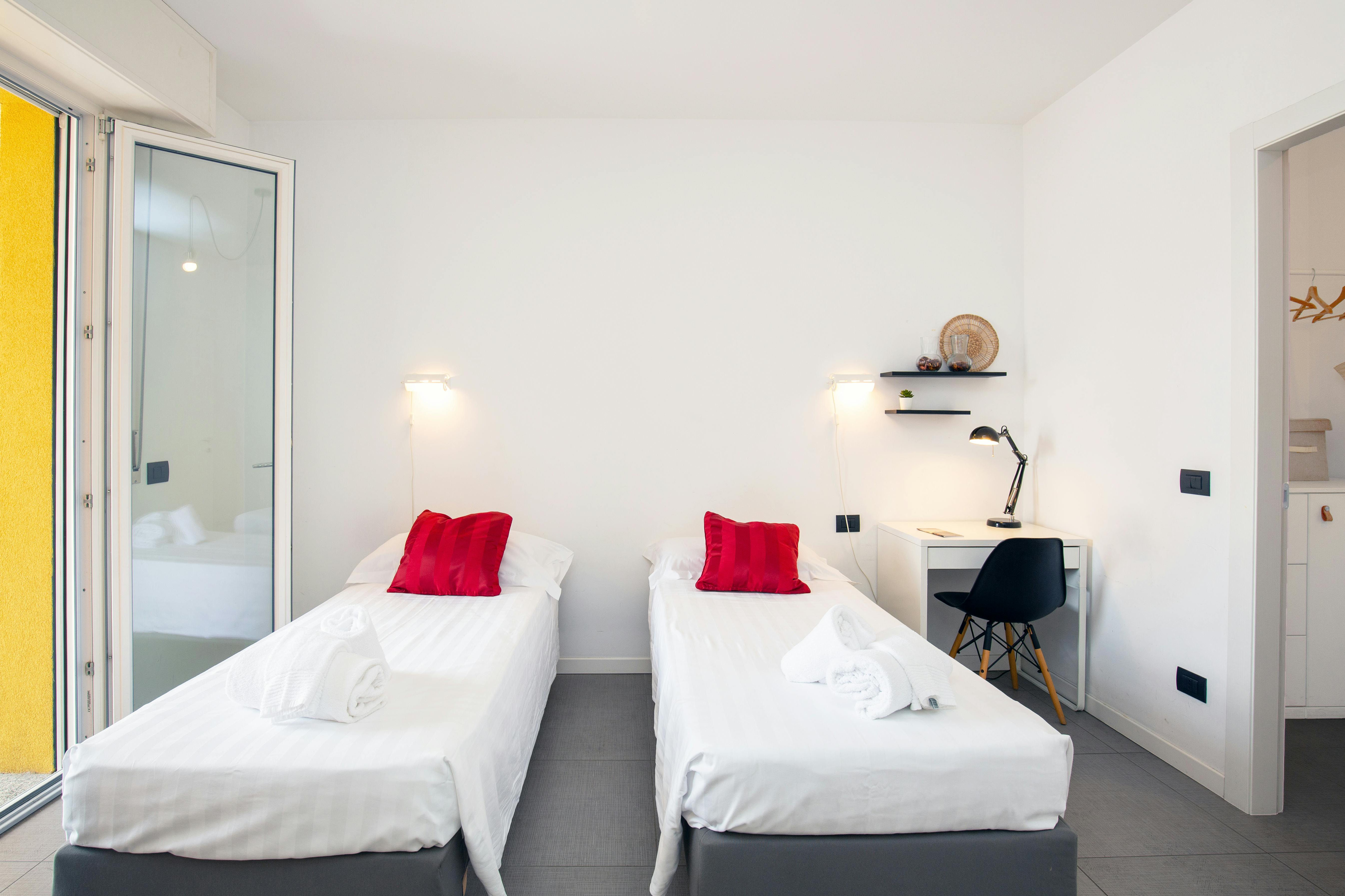 Shared room for rent for €520 per month in Milan, Via Luigi Mercantini