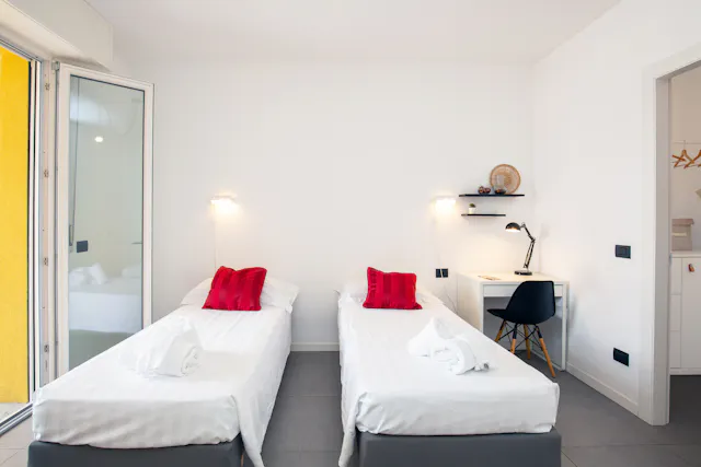 Shared room in Via Luigi Mercantini, Milan (1629690) room image 1