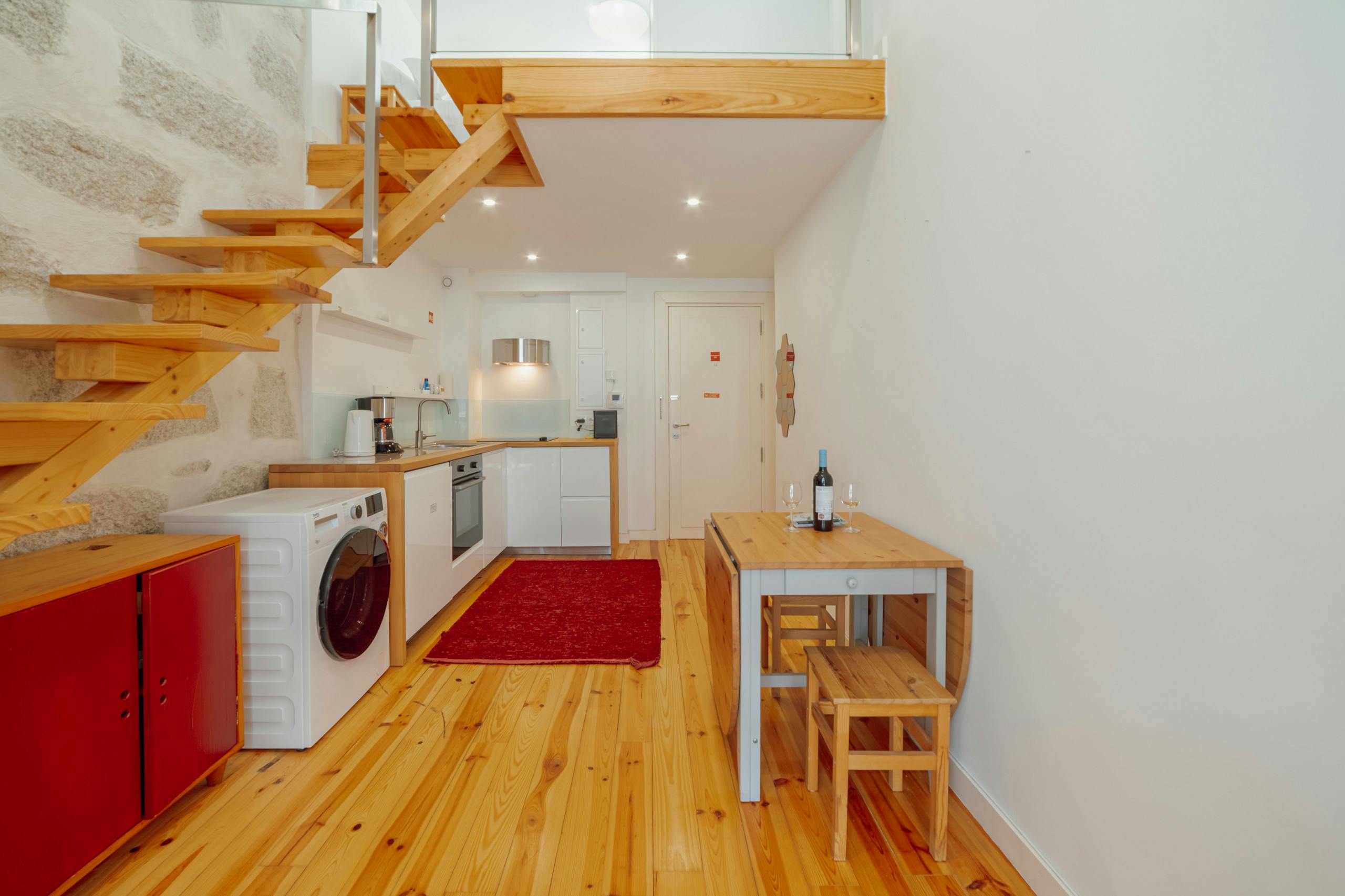 Apartment for rent for €978 per month in Porto, Rua da Constituição