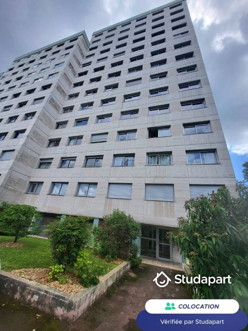 Private room for rent on Rue de Montribloud, Lyon - Widok 4