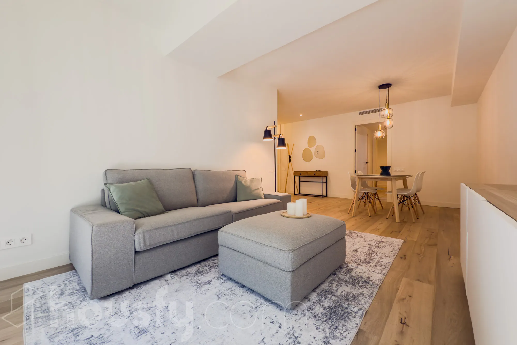 3-Bedroom Apartment in Carrer de Rocafort, Barcelona (1629796) ROOM 3