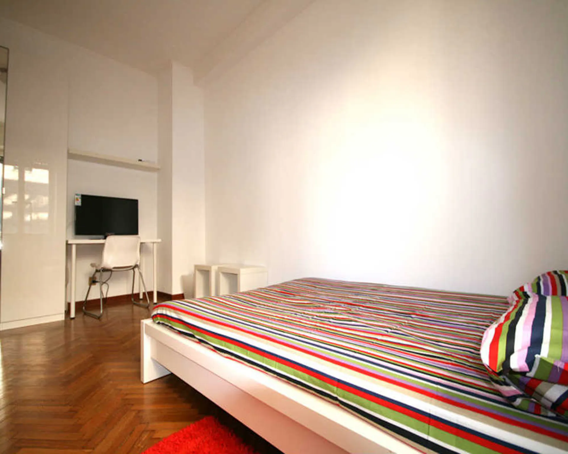 Via Lecco, Milan preview