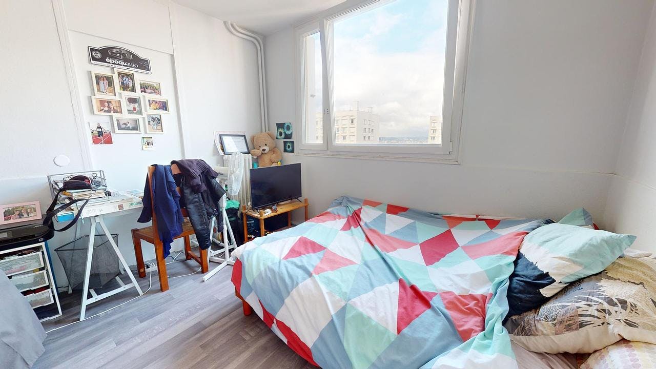 Private room for rent on Rue Philippe Fabia, Lyon