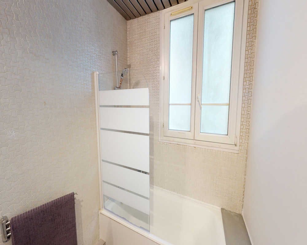 Single room Paris, 1 bed, 13m² — photo 33