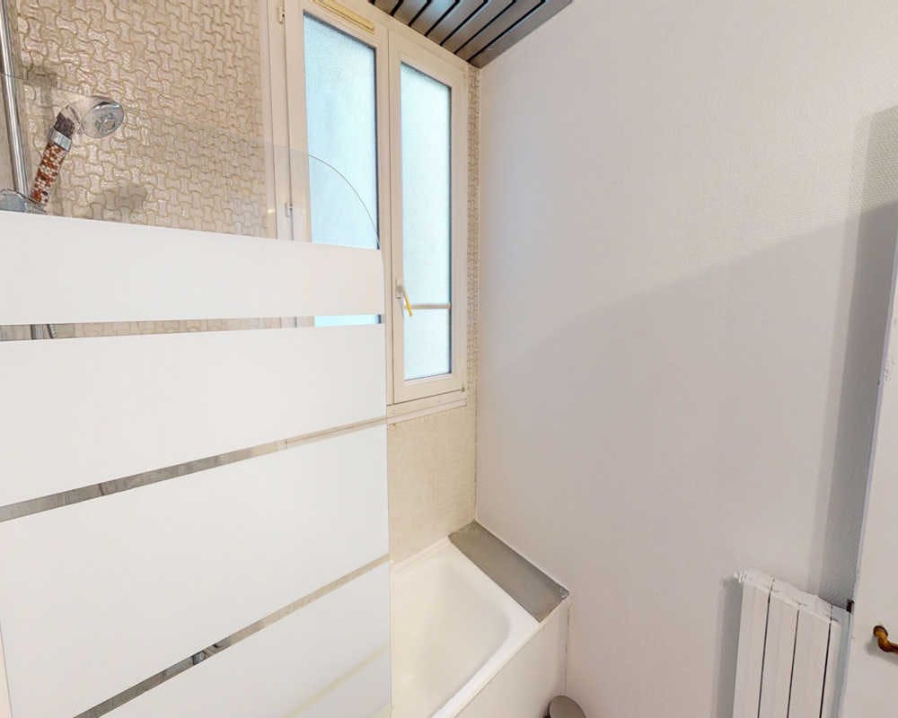 Single room Paris, 1 bed, 13m² — photo 21