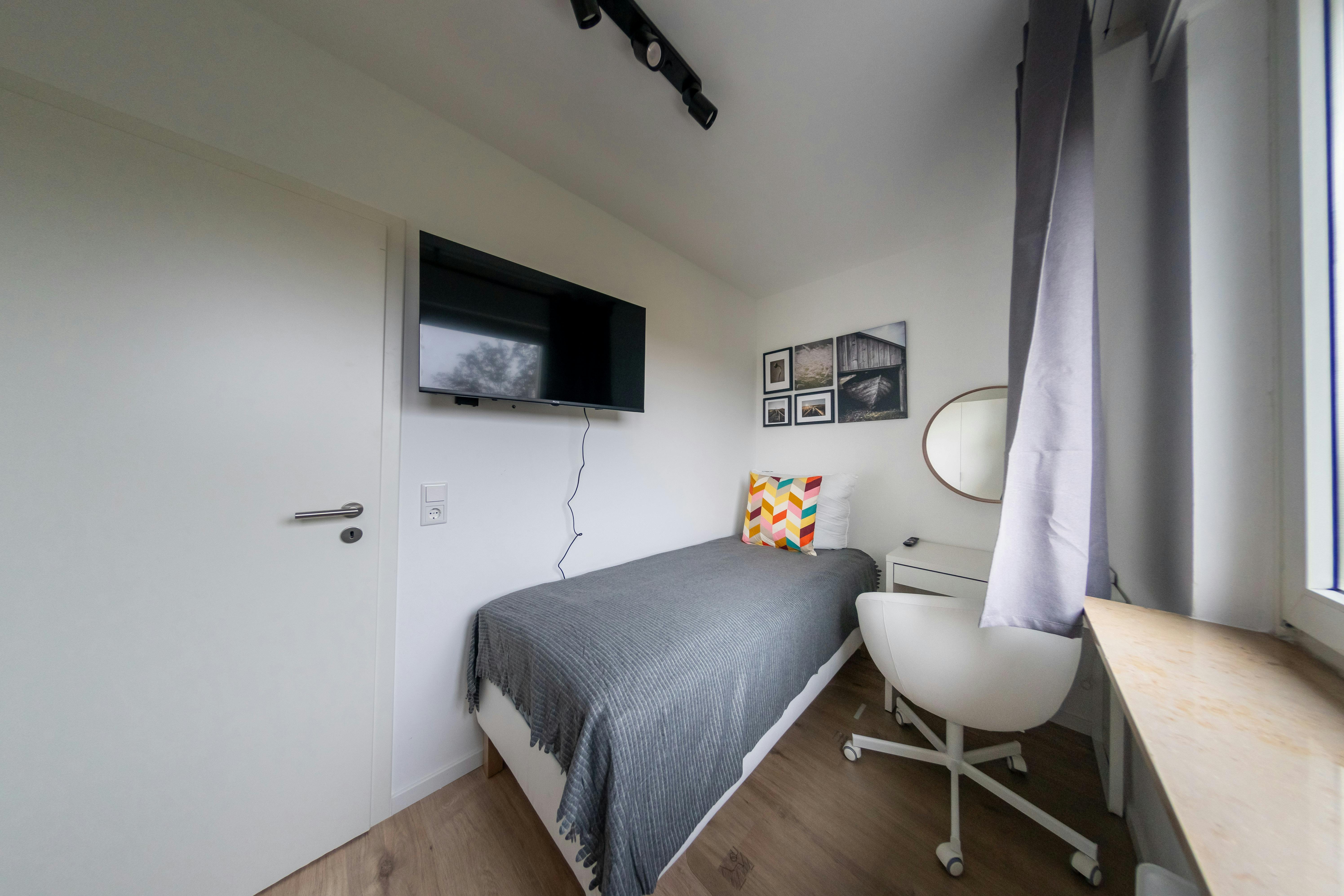 Private room for rent on Schönbornstraße, Frankfurt am Main - Widok 5
